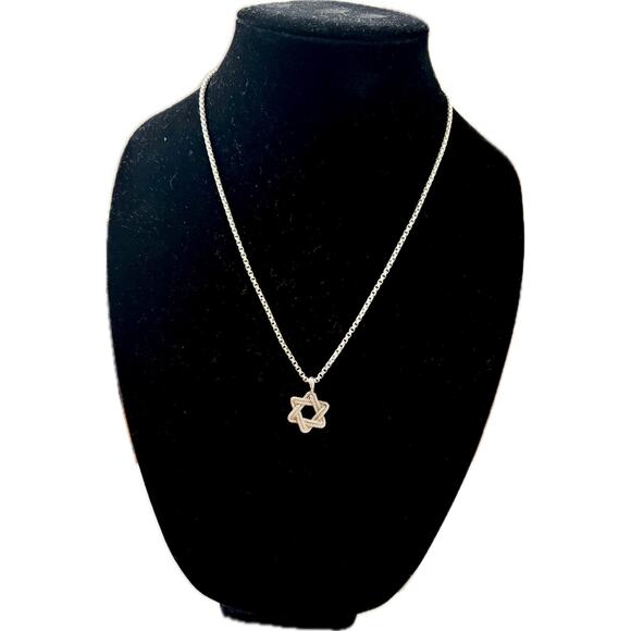David Yurman Sterling Silver Cable Star of David on DY 20” Box Chain - Picture 2 of 6